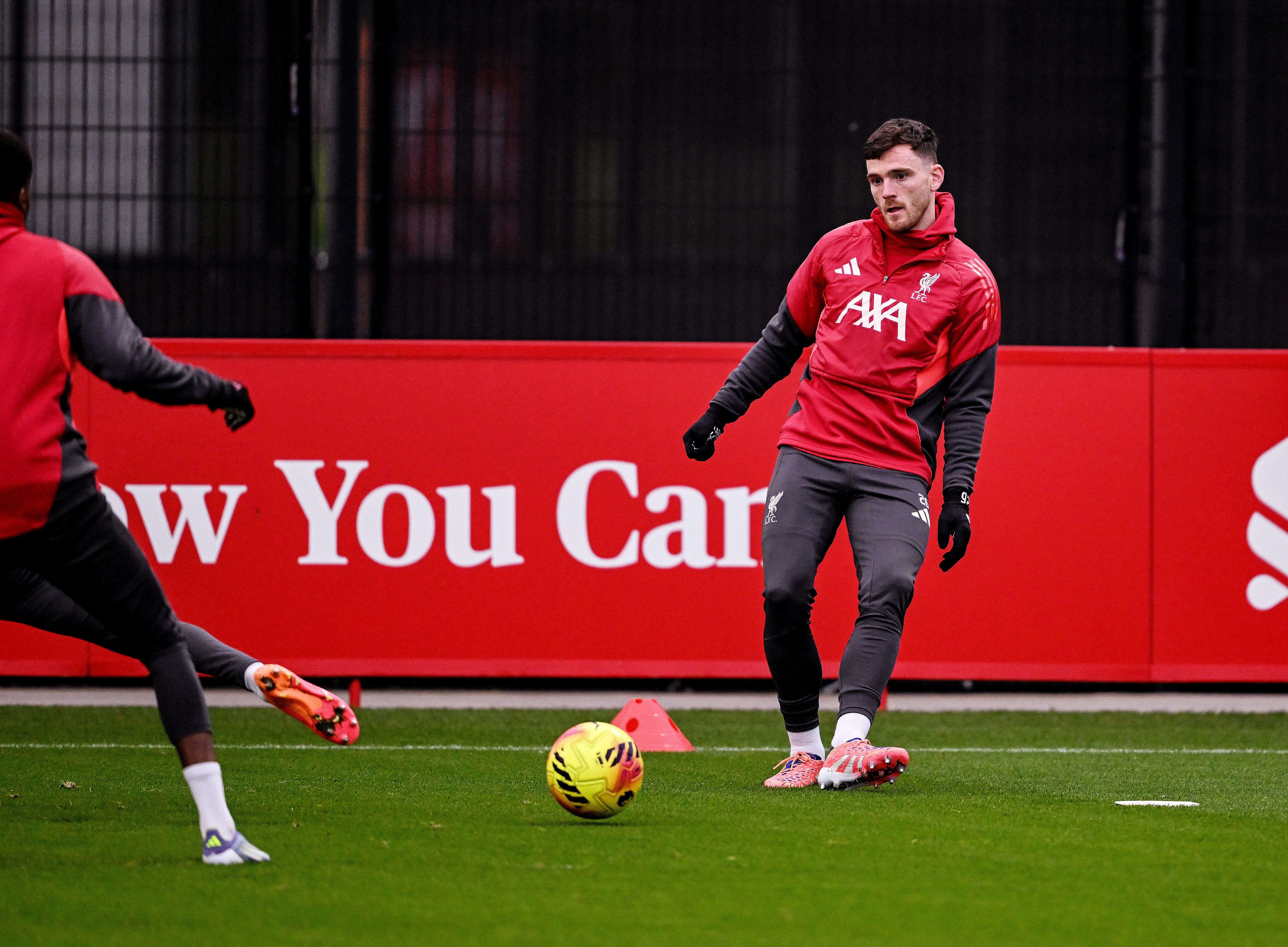Andy Robertson ainda está curtindo seu futebol no Liverpool, mas quer mais tempo de jogo
