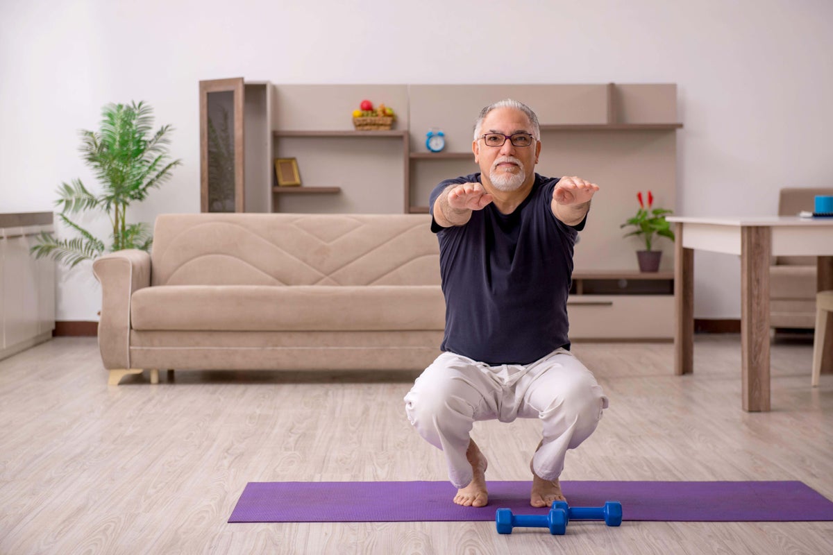 5 small bursts of equipment-free exercises to boost longevity