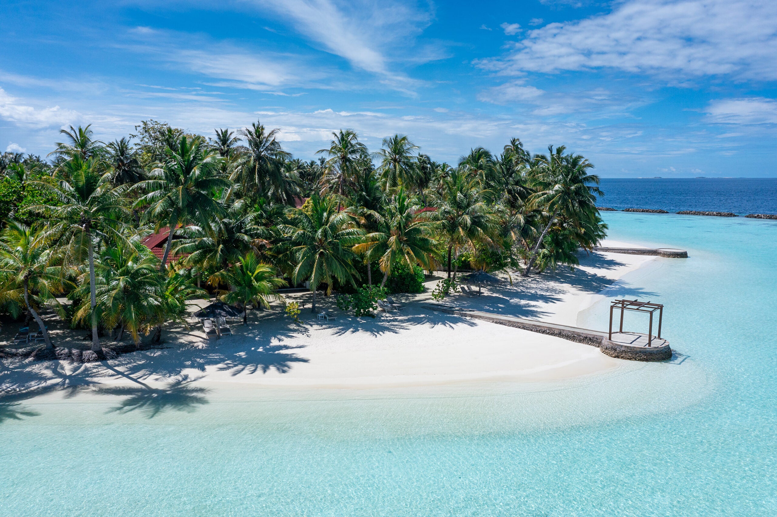 From snorkelling trips to dolphin-spotting, immerse yourself in nature at Niva Kurumba resort