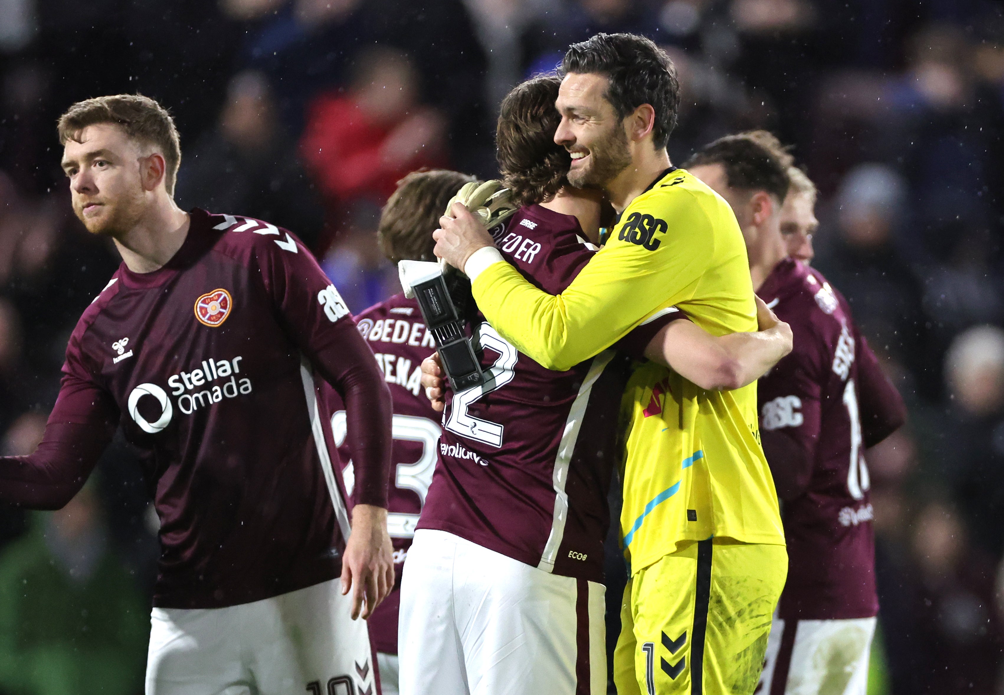 Heart of Midlothian goalkeeper Craig Gordon celebrates with team-mates