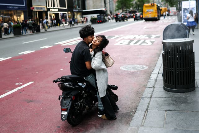 <p>People who remain single for an extended period experience increasing feelings of loneliness, European researchers say</p>