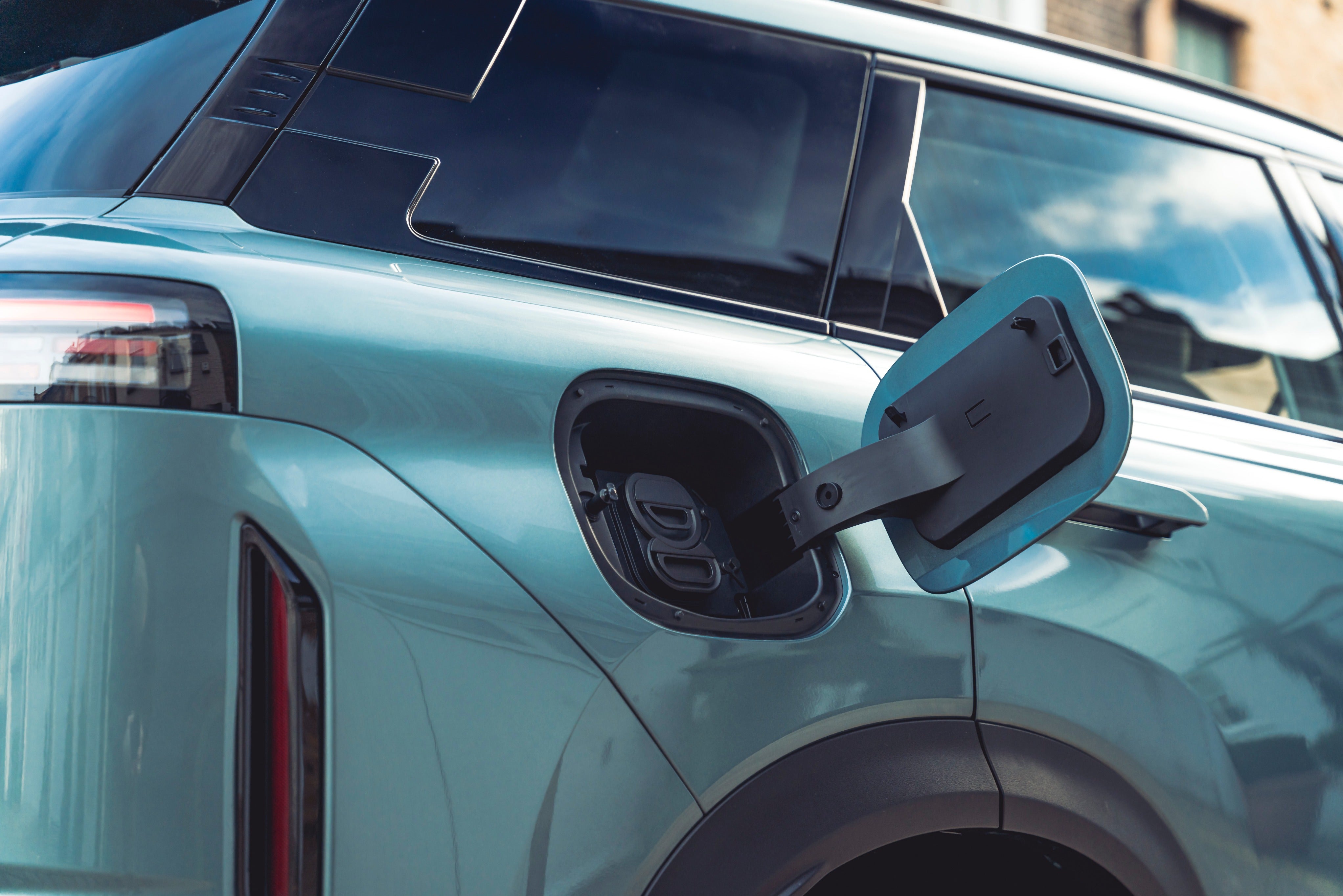 Ključna razmatranja su najvažnija kada ulažete u rabljeni automobil kako biste bili sigurni da savršeno zadovoljava vaše potrebe.