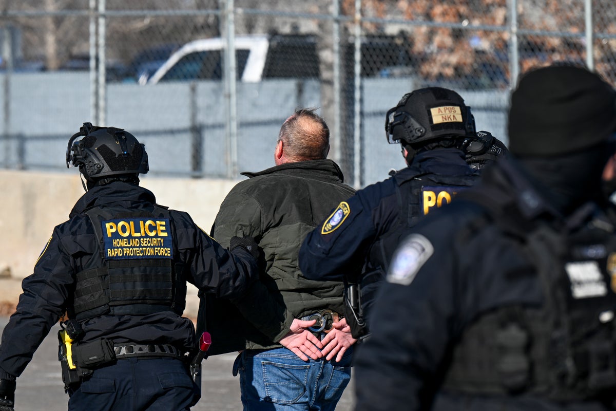ICE agents ate meal at a Minnesota Mexican restaurant – then arrested the staff who worked there