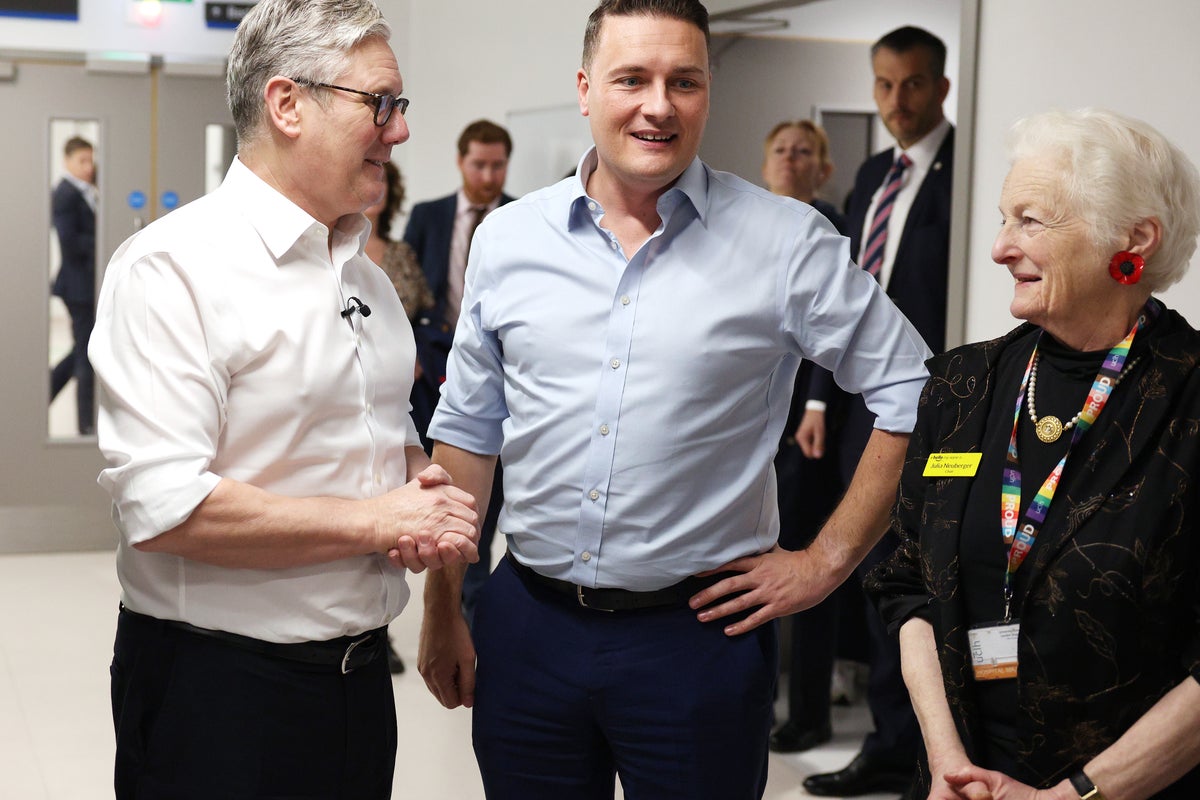 Wes Streeting allies hit out at &lsquo;stupid&rsquo; briefings against him amid sacking rumours 