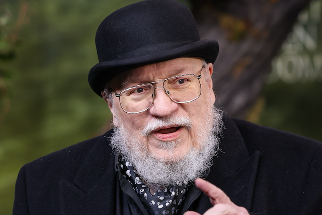 <p>George R. R. Martin lleva trabajando en <em>Vientos del invierno</em> desde 2010</p>