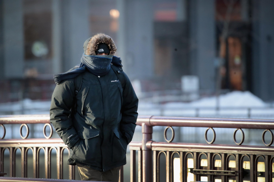 <p>Midwest and East Coast temperatures are expected 15° to 30°F below normal over Martin Luther King Jr. Day weekend, with cold spells continuing into early February</p>