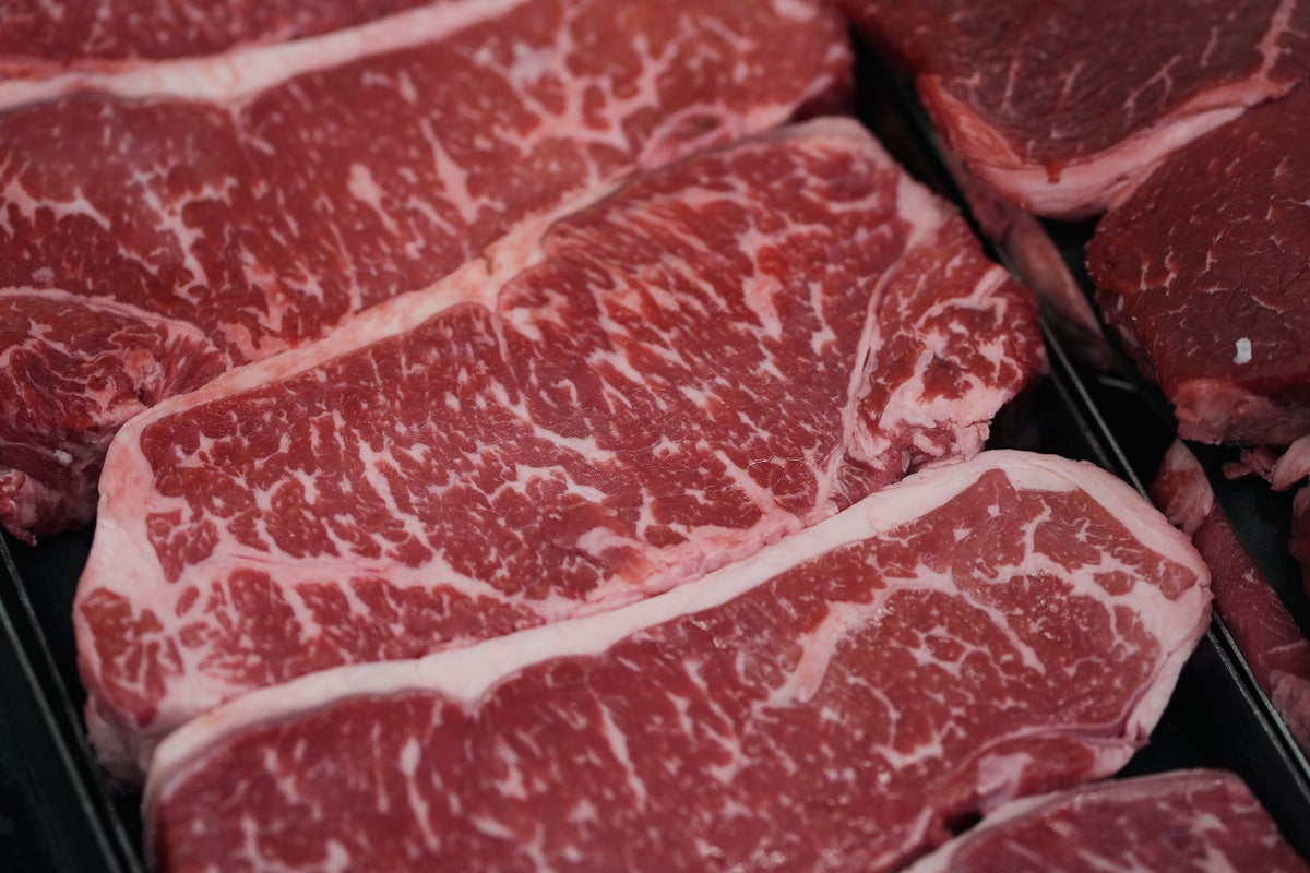 New diet guidelines say to double up on protein, but nutrition experts are wary