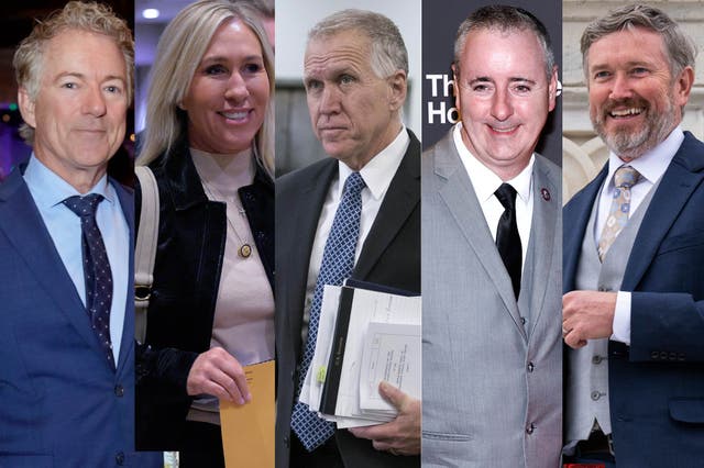 <p>Politicians split</p>