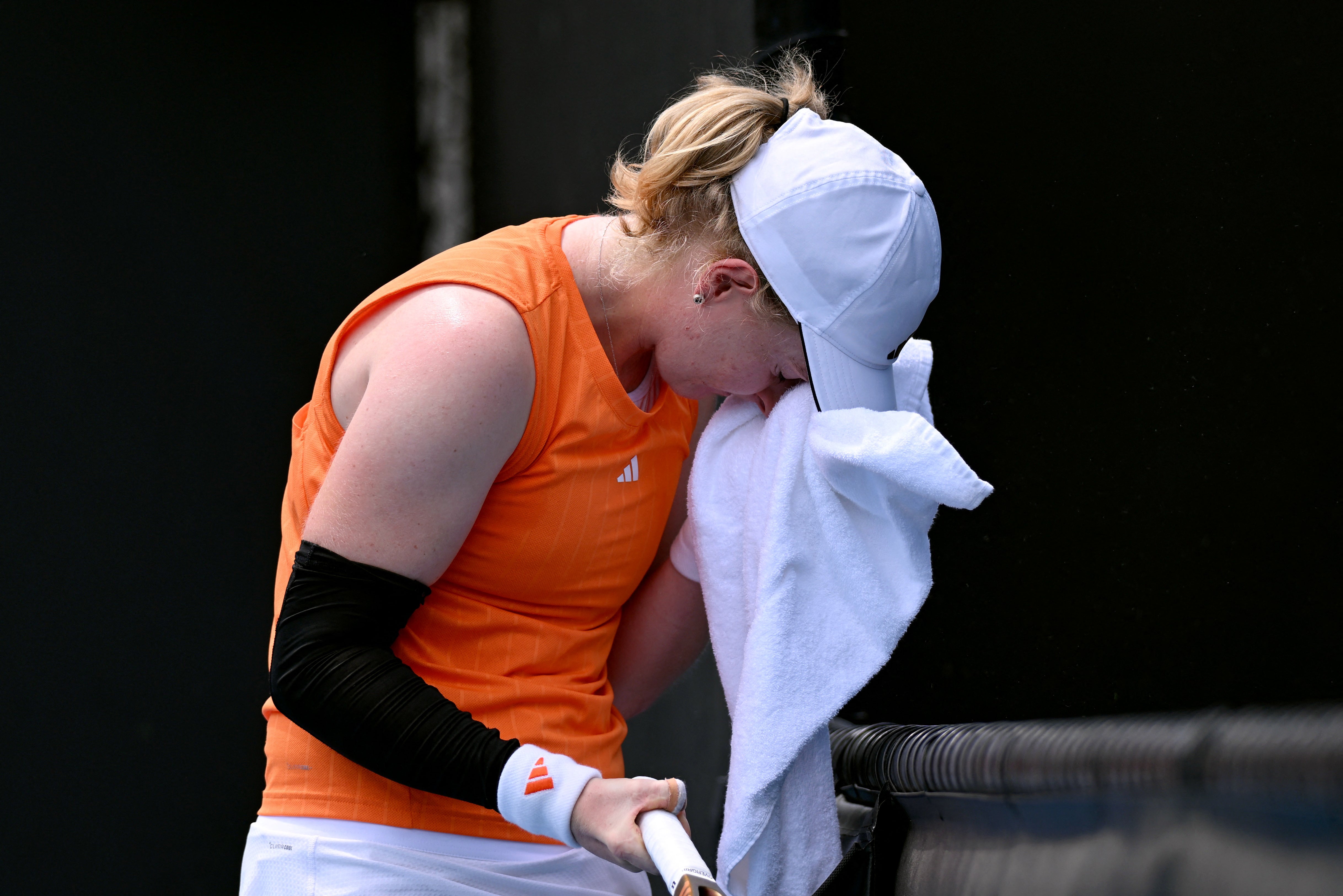 <p>Jones, the British No 3, retired while trailing  Polish qualifier Linda Klimovicova</p>