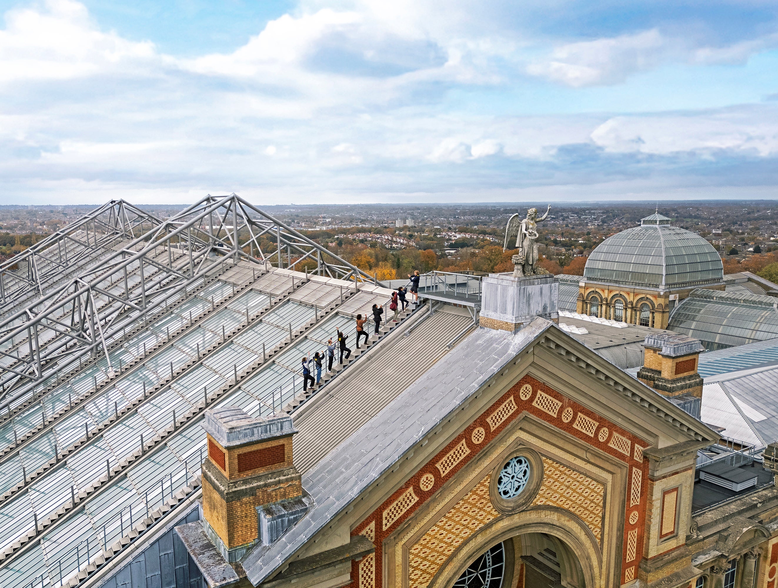 <p>Summit at Alexandra Palace opens on 14 February </p>