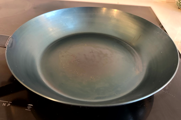 JKC tetsu fry pan