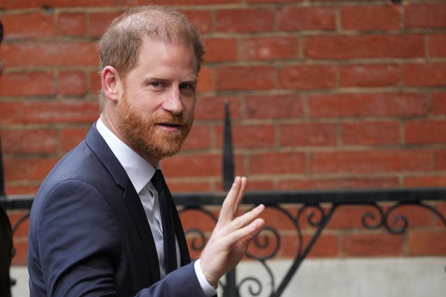<p> Prince Harry arrives at London's High Court</p>