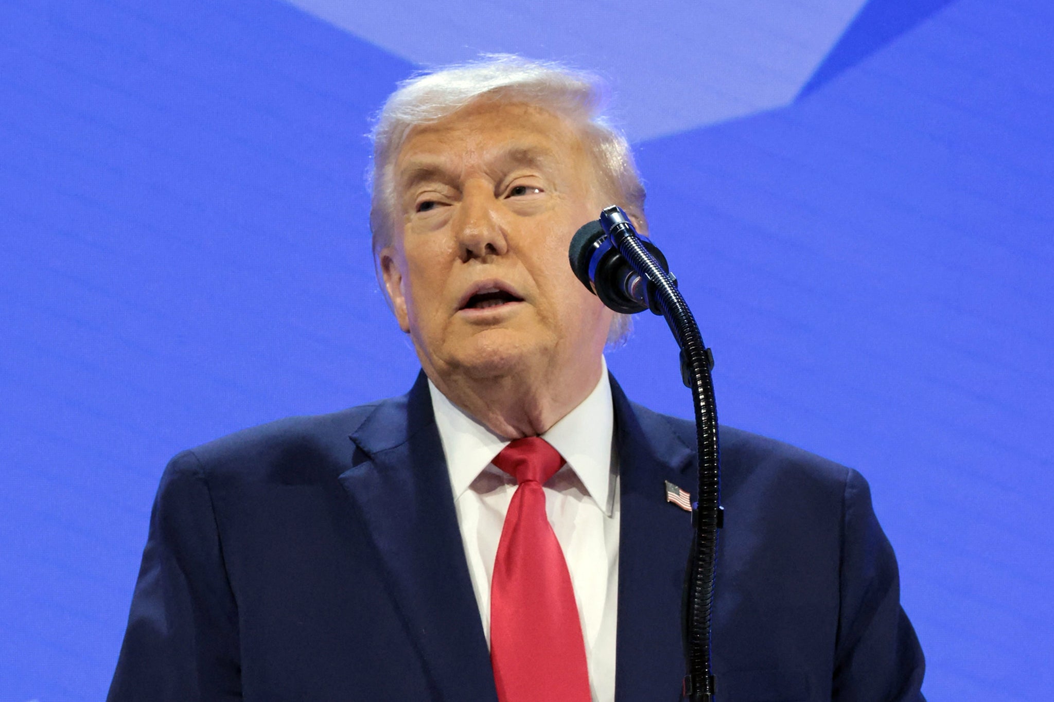 Trump claims ‘stupid people’ buy windfarms