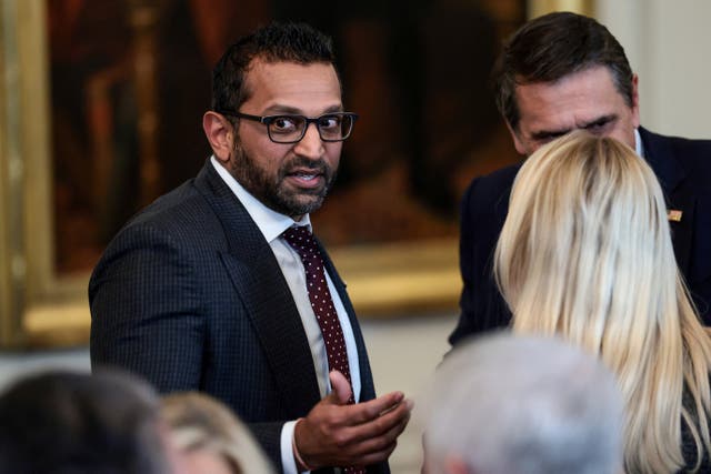 <p>Lawyers for The Washington Post are demanding the FBI immediately return a reporter’s computers, phones and other devices seized by agents as part of an investigation into a government contractor who allegedly withheld classified materials. FBI Director Kash Patel pictured with U.S. Attorney General Pam Bondi and Deputy Attorney General Todd Blanche</p>