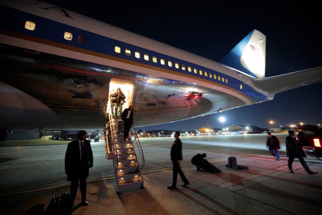 <p>White House Press Secretary Karoline Leavitt joked about the Trump administration's Qatari jet amid technical troubles on Air Force One</p>