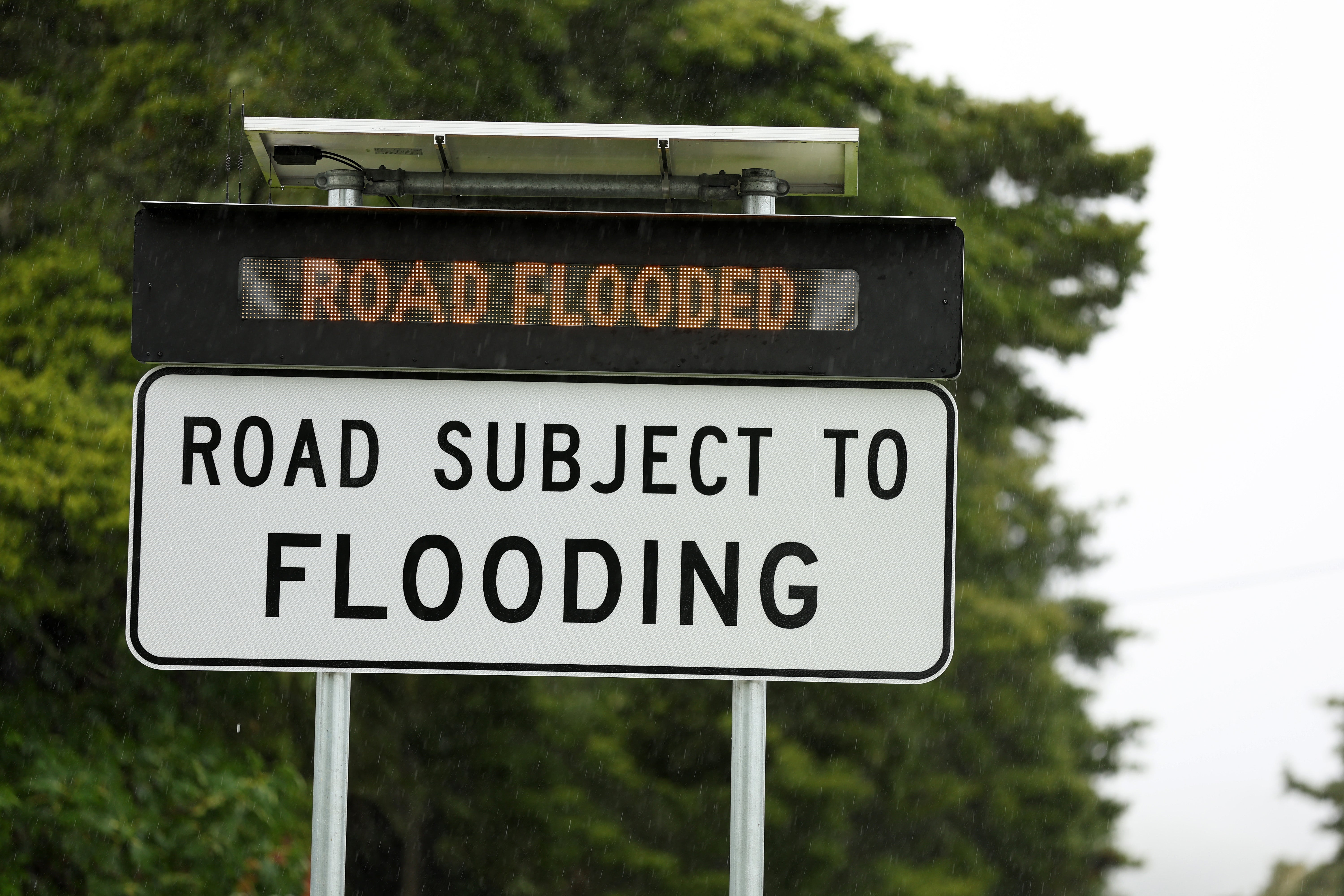 <p>Auckland under heavy rain warnings as tropical storm hits NZ North Island</p>