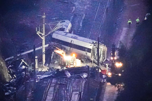 <p>The driver was killed in the crash and those riding in the front carriage were injured</p>