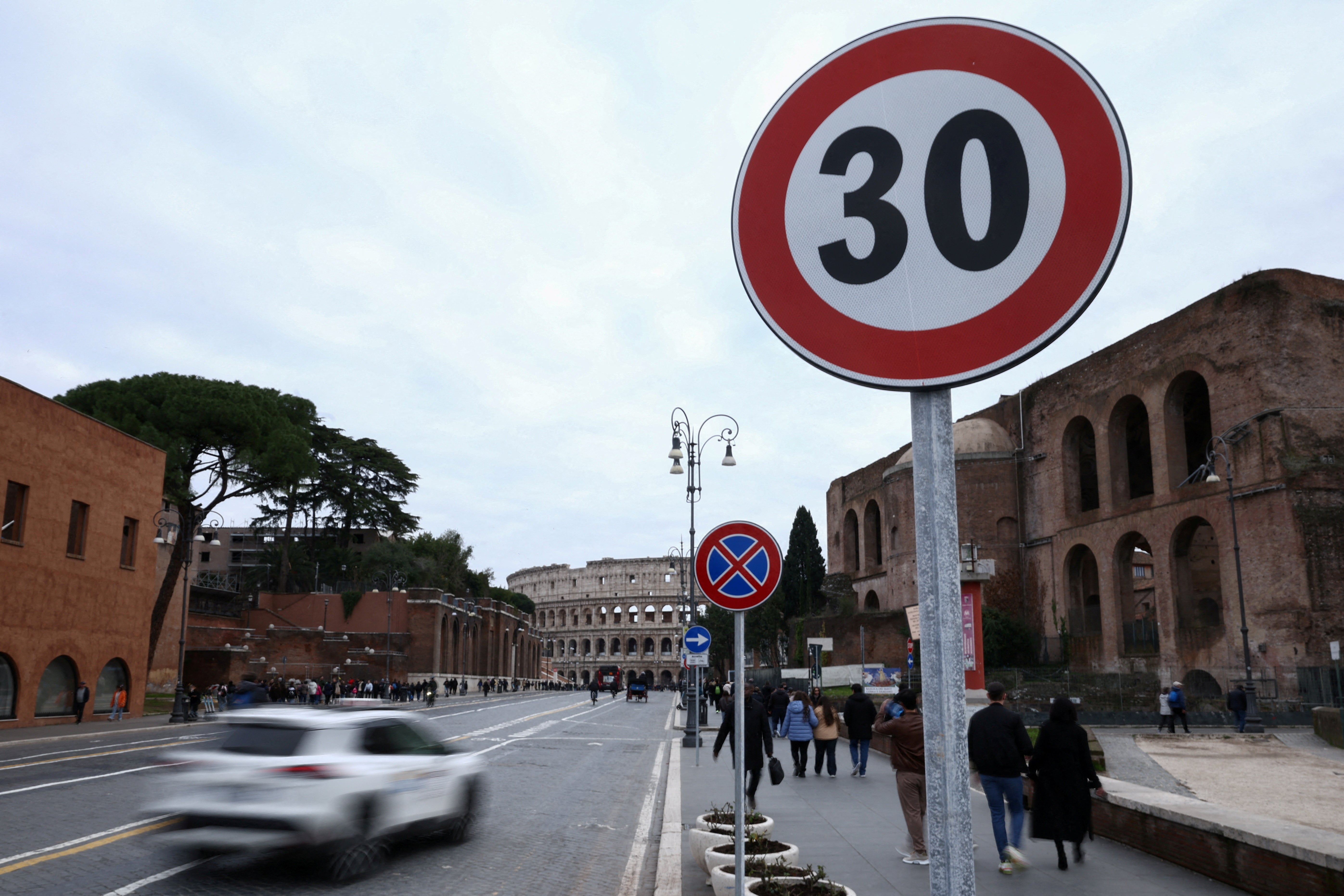 Rome followed Bologna’s example and also introduced a 30 km/h speed limit in its city centre in January