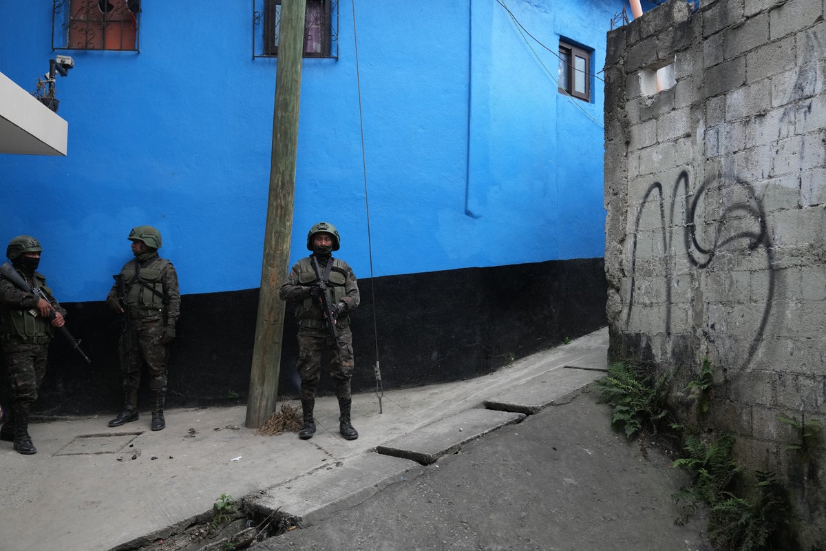 Guatemala ends emergency powers after a monthlong crackdown sparked by 10 police killings