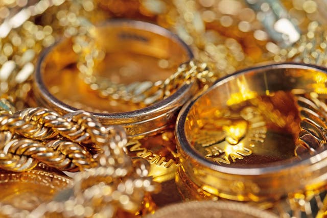 <p>New York spot gold soared to a record high of over $5,418 per troy ounce on Wednesday.</p>