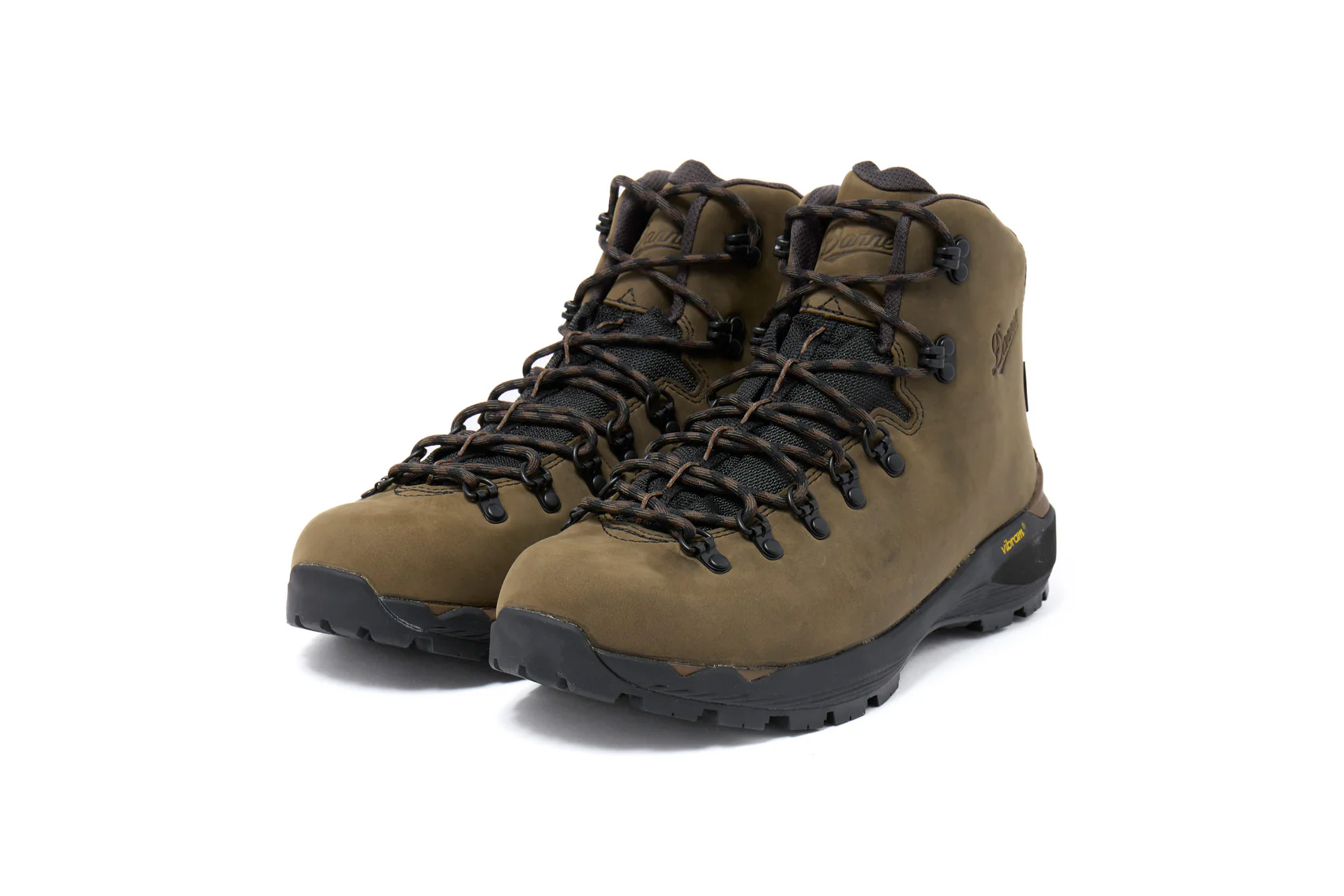 best men's walking boots indybest review Danner mountain 600 evo