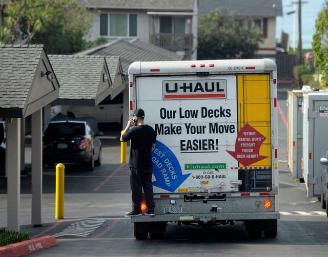 <p>The number of Americans who move has plummeted over the past five years</p>