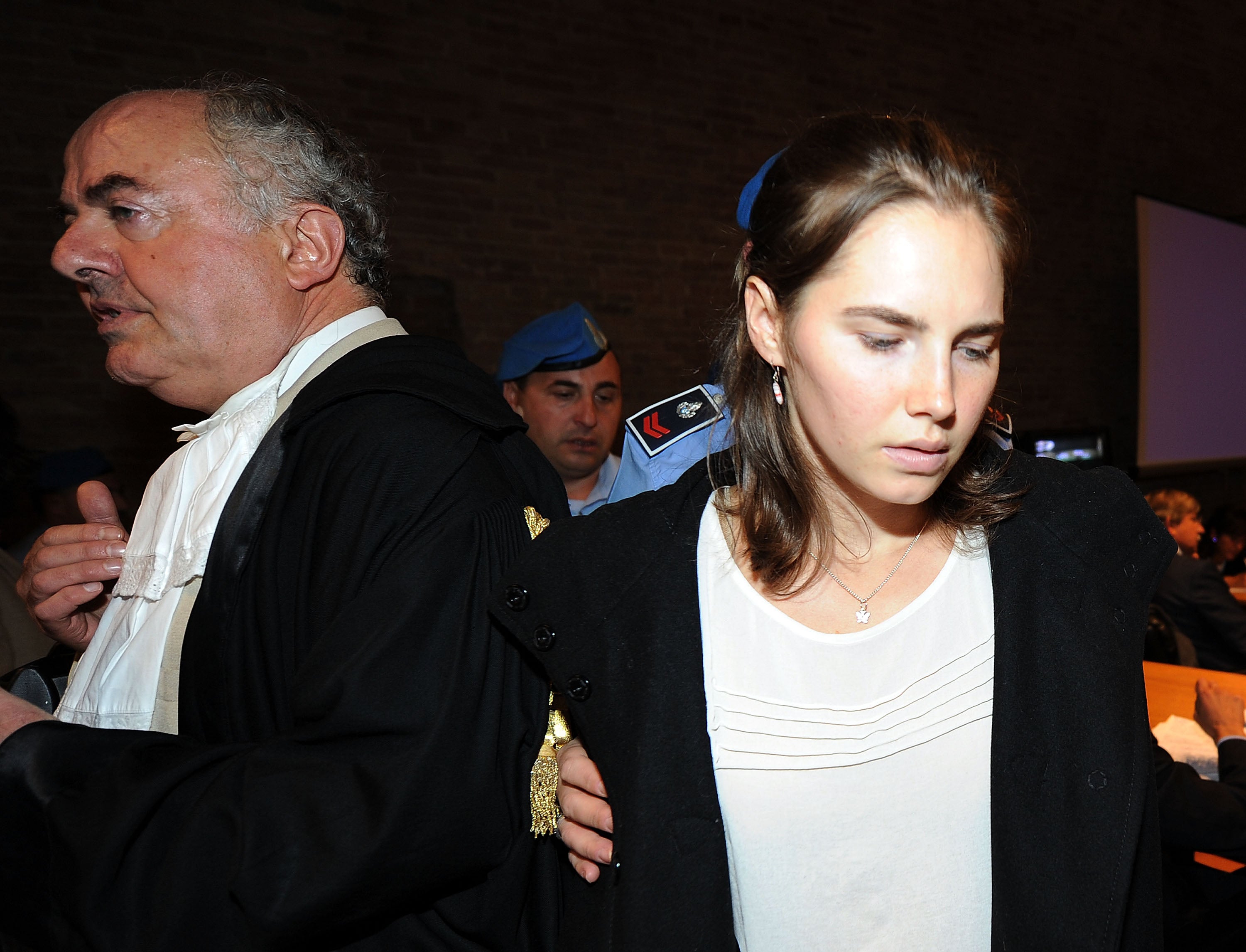 Amanda Knox confronts prosecutor who sent her to prison in new documentary