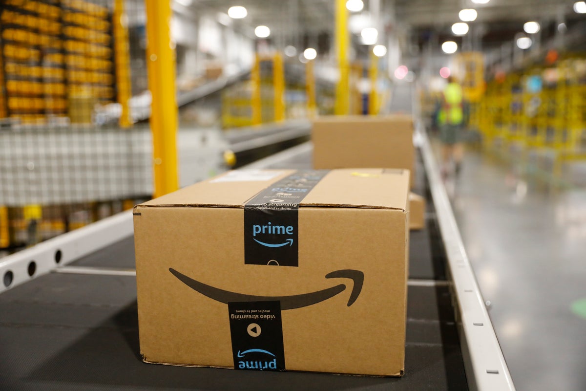 Amazon to cut 16,000 jobs globally in fresh round of lay-offs – UK Times Amazon to cut 16,000 jobs globally in fresh round of lay-offs – UK Times