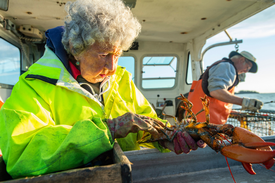 ‘Lobster Lady’ of Maine, whose dedicated following includes Mark Hamill, dies at 105