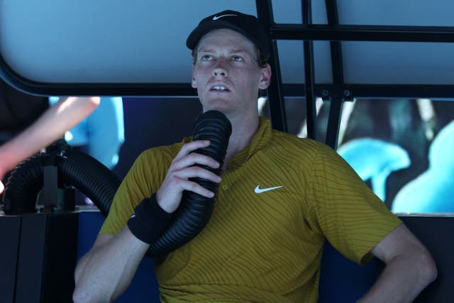 <p>Jannik Sinner was hugely uncomfortable in the heat but battled through</p>