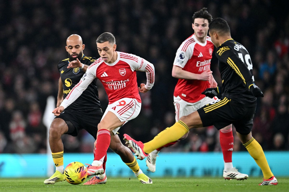 Arsenal vs Man Utd live: Zubimendi’s error sets up Mbeumo’s equaliser as visitors bite back