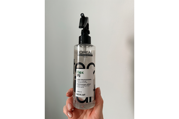 Best heat protectant Indybest review L'Oréal Professionnel tecni.art flex pli hair styling spray