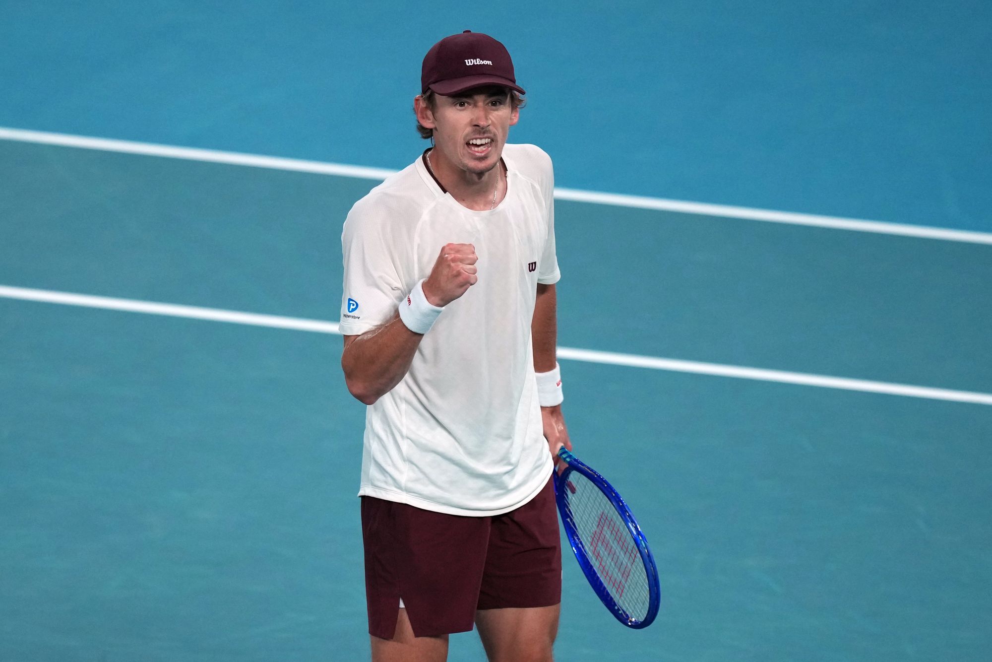 Alex de Minaur's match against Carlos Alcaraz has been scheduled to avoid the worst of the heatwave