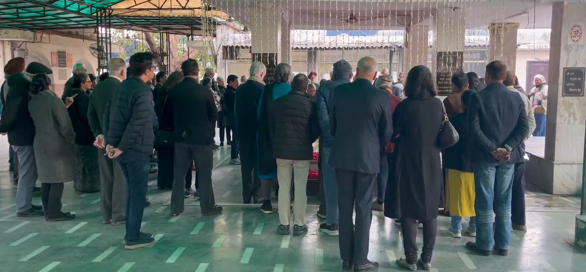 Mark Tully was cremated in Delhi