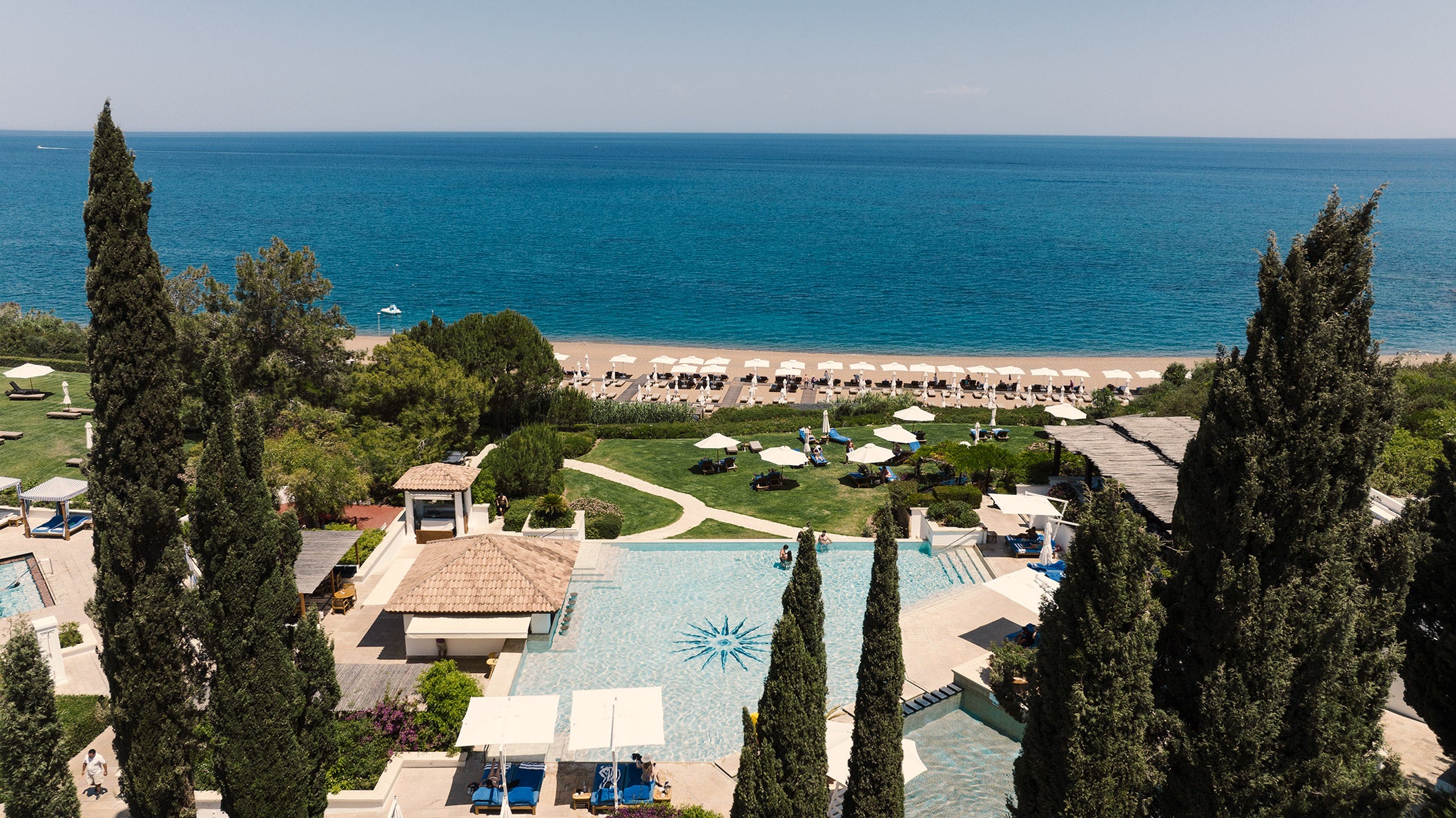 Anassa overlooks the bay of Polis Chrysochous