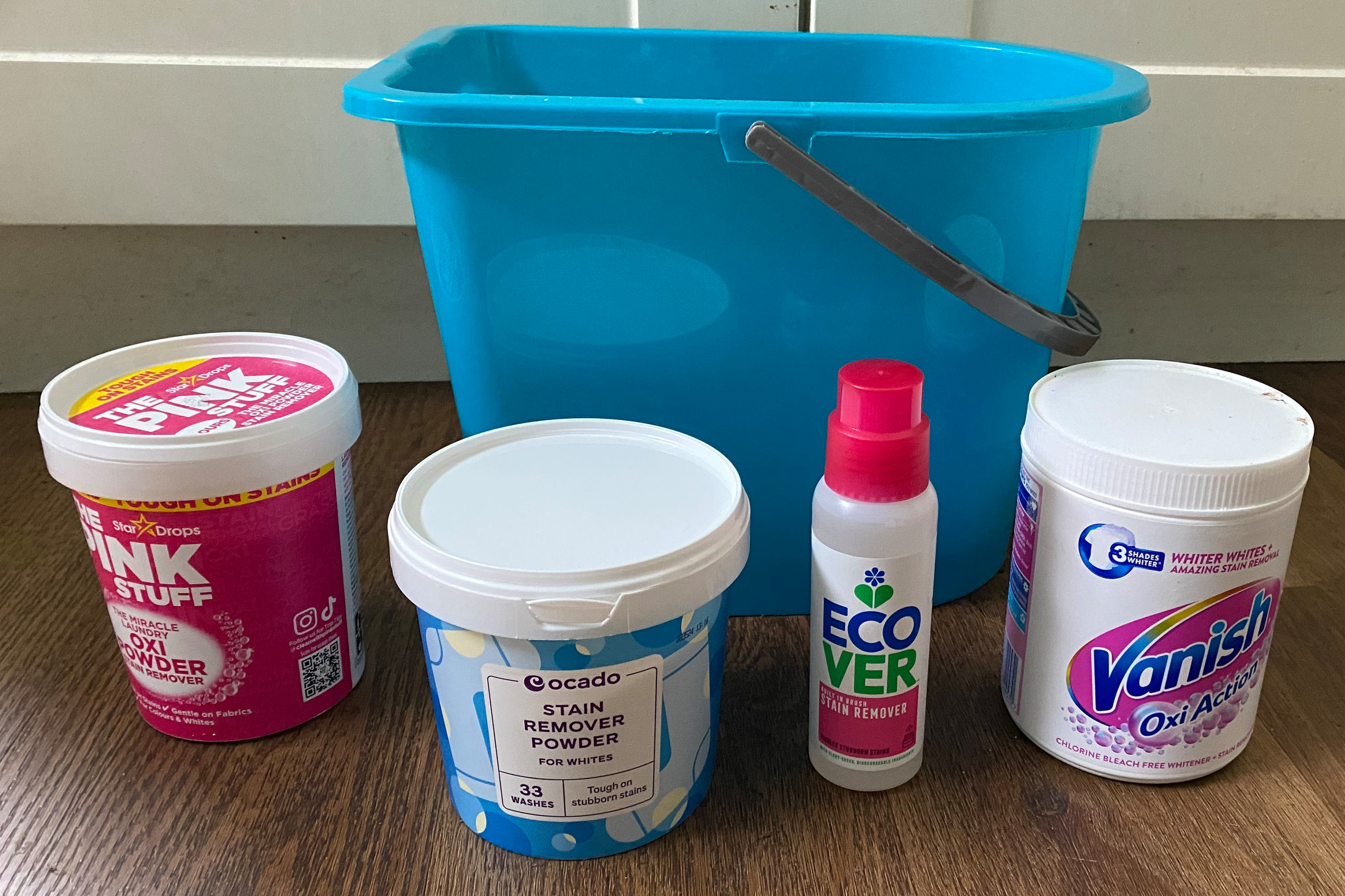 <p>As a control test, I stained a white flannel with tomato ketchup and coffee and looked to see how it came out of the wash</p>