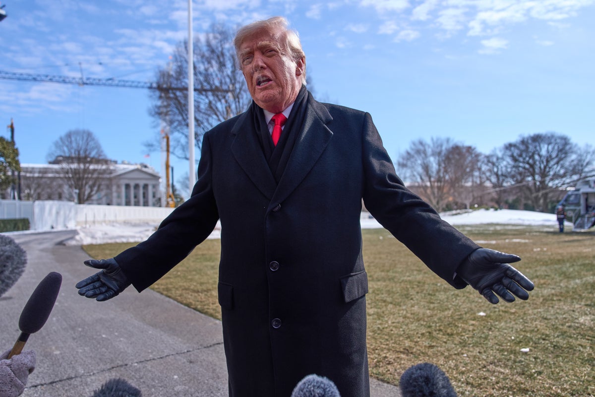 https://static.independent.co.uk/2026/01/27/19/28/President-Donald-Trump-speaks-with-reporters-before-boarding-Marine-One-on-South-Lawn-of-the-White-H.jpeg?width=1200&height=800&crop=1200:800