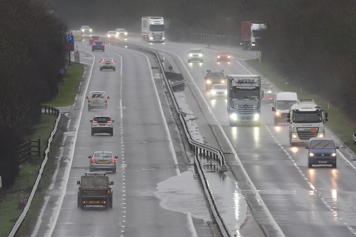 Total washout expected for Easter bank holiday weekend as Met Office forecasts rain and wind – UK Times Total washout expected for Easter bank holiday weekend as Met Office forecasts rain and wind – UK Times