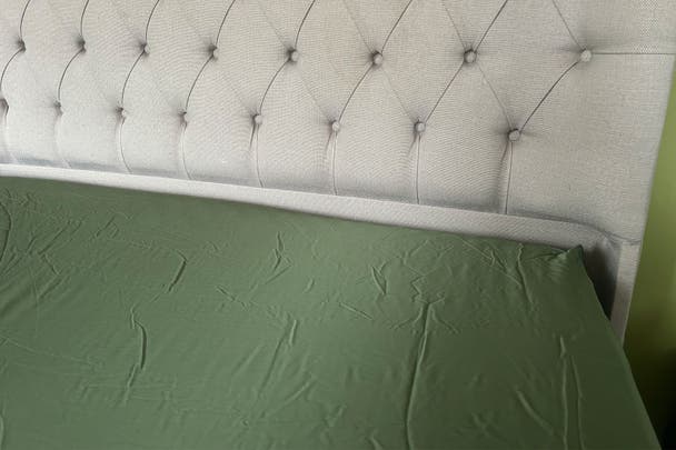 best bamboo sheets indybest review Bambaw bamboo fitted sheet