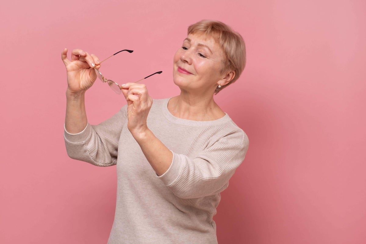 6 signs you might need varifocal glasses