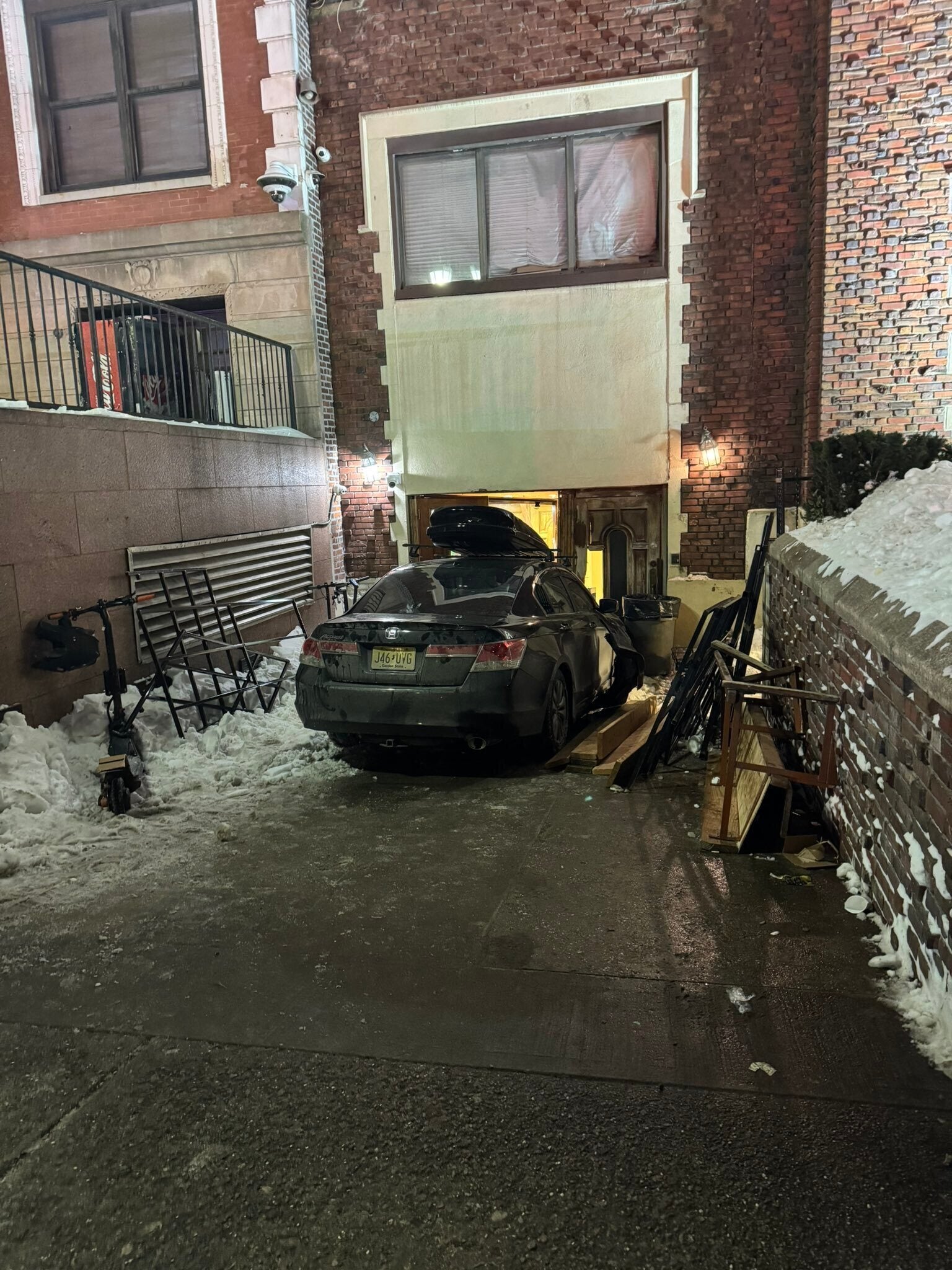 <p>A driver drove his vehicle into the side entrance of Chabad Lubavitch World Headquarters last night</p>