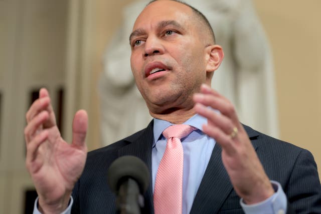 <p>House Minority Leader Hakeem Jeffries has urged his colleagues not to travel to Minnesota to join anti-ICE protests, citing security concerns</p>