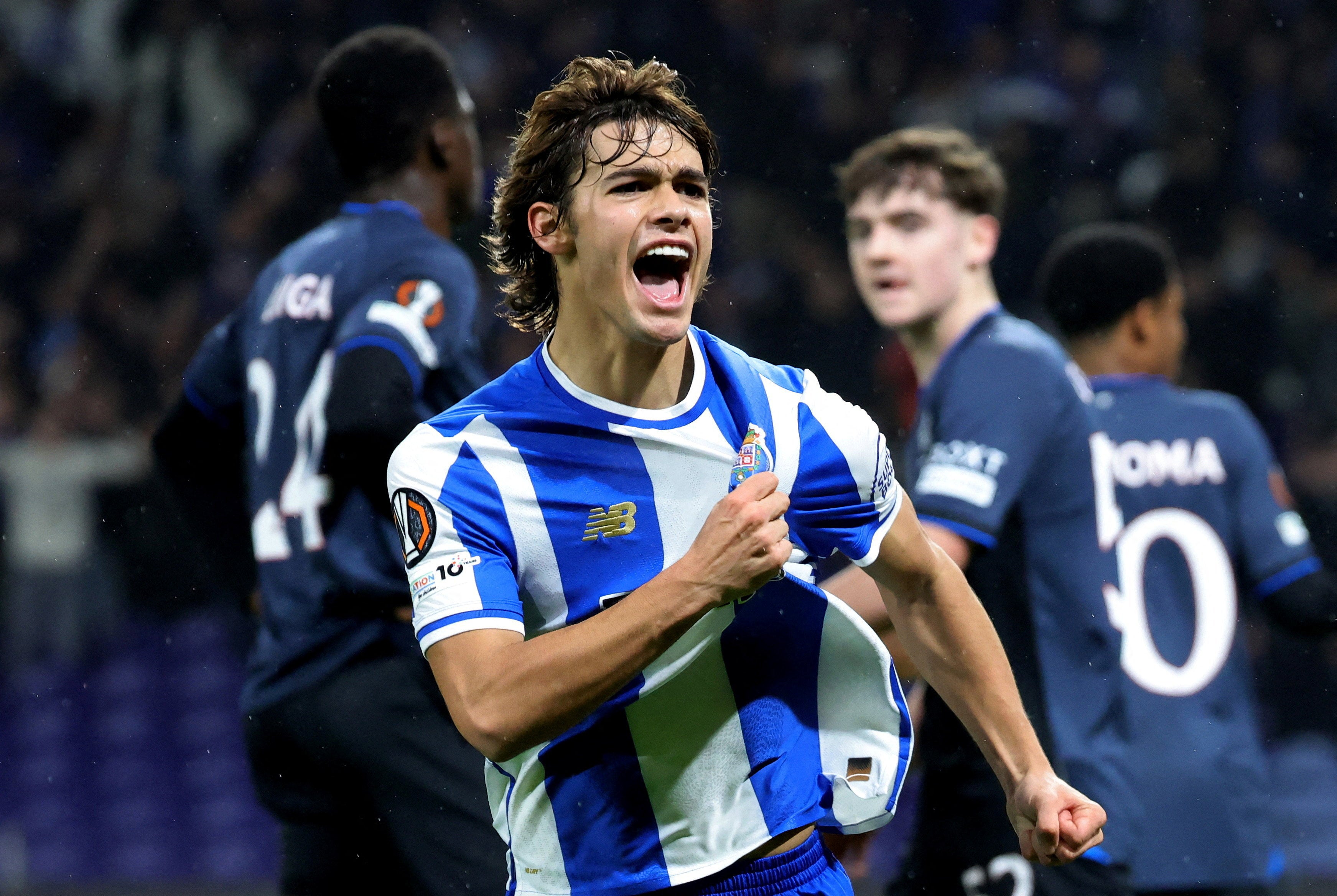 Rodrigo Mora comemora gol contra o Rangers