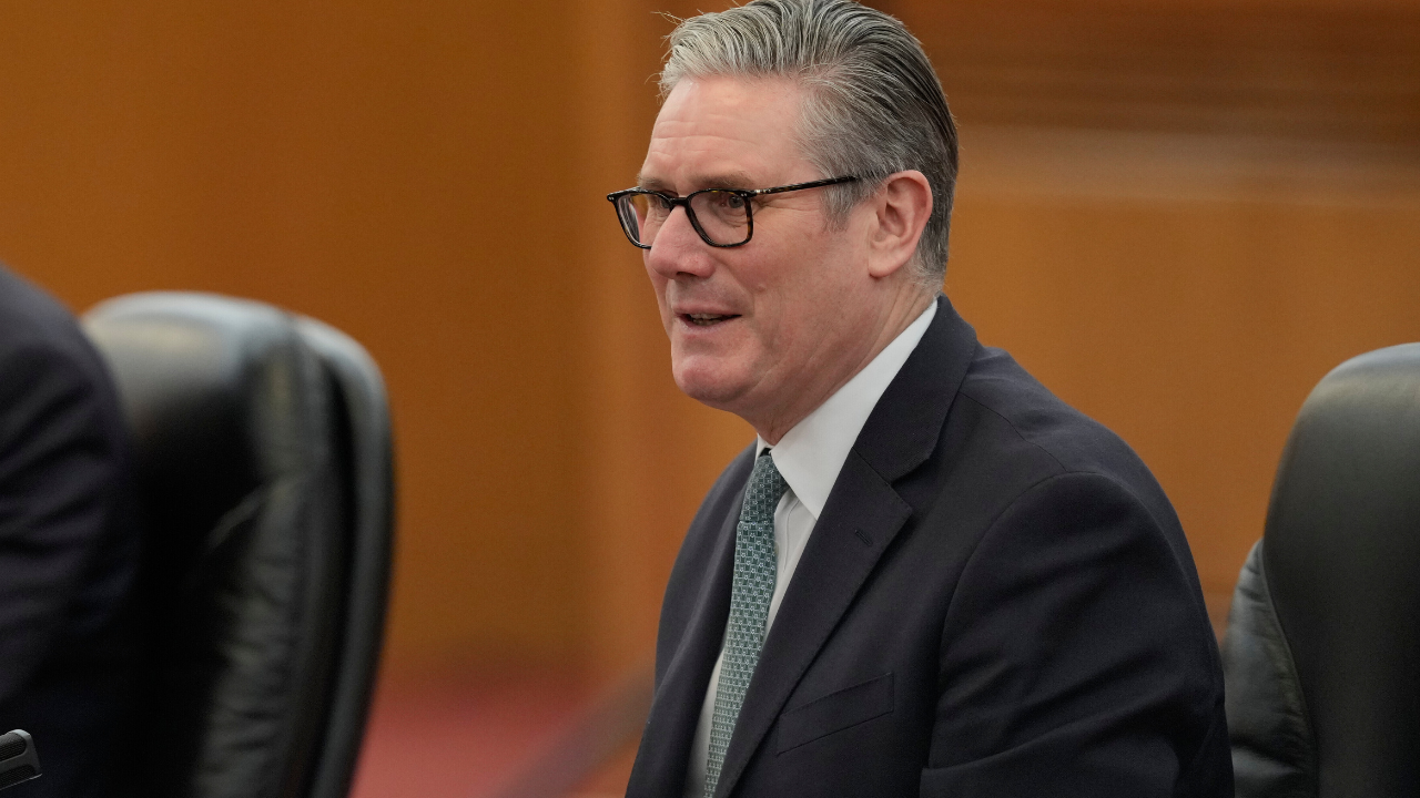 <p>Starmer meets China’s President Xi during visit to Beijing</p>
