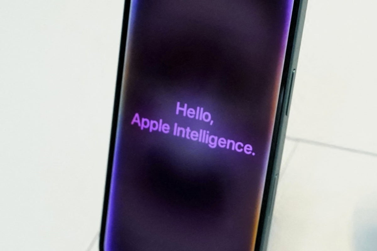 Apple buys secretive AI startup that allows you to communicate silently with chatbots