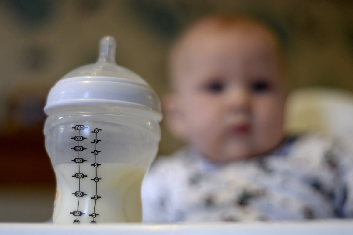 Dozens of children suffer toxin poisoning symptoms following baby formula recall