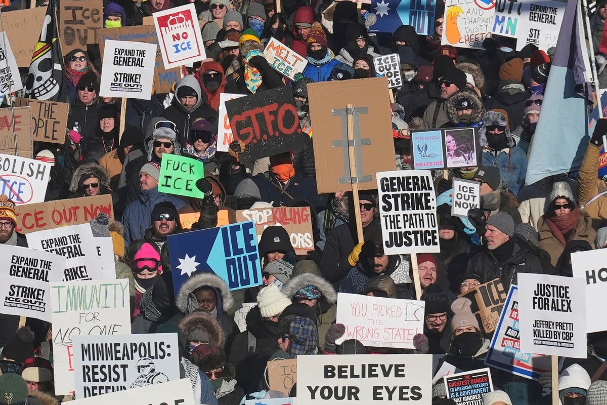 Schools and businesses close as US braces for nationwide ‘blackout’