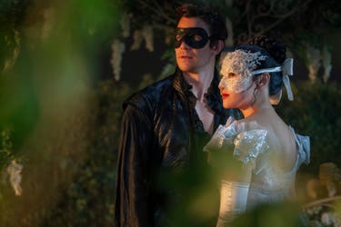 <p>Luke Thompson as Benedict Bridgerton, Yerin Ha as Sophie Baek in episode 401 of Bridgerton</p>