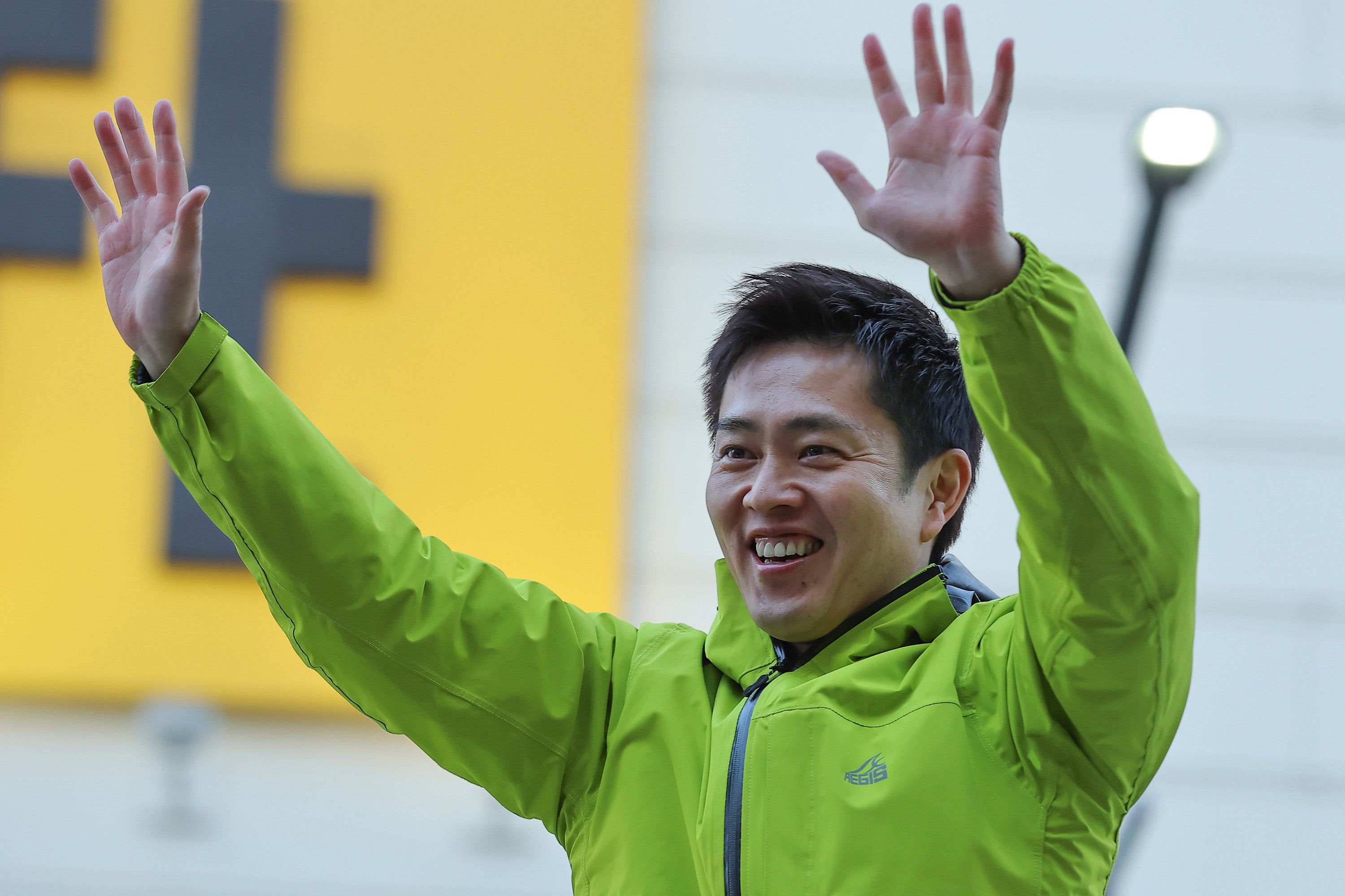 Hirofumi Yoshimura, Osaka governor and leader of the Japan Innovation Party, delivers a campaign speech in Kobe on 27 January 2026