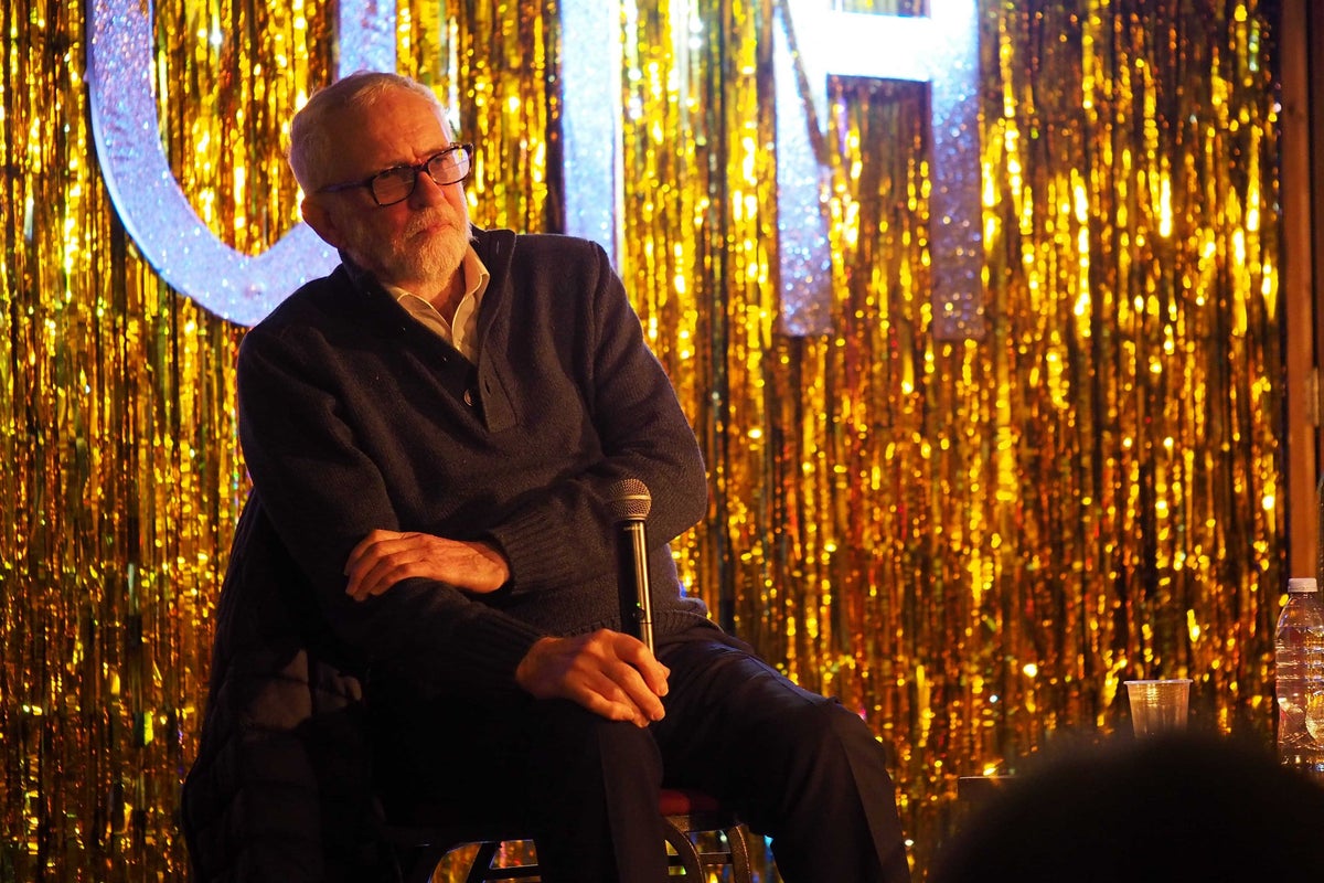 Jeremy Corbyn backs iconic Hackney music venue in battle against local development